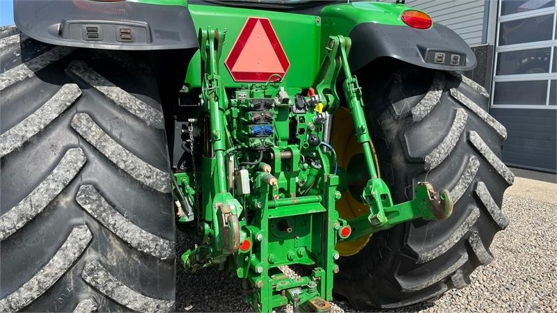 John Deere 7230R Med frontlift. Stor stærk traktor til små pe - Tractor: foto 5 John Deere 7230R Med frontlift. Stor stærk traktor til små pe - Tractor: foto 5
