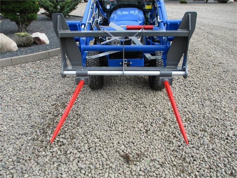 Limas Halm spyd Opklappelig Mini halmspyd med op klap - Cazo para Maquinaria de construcción: foto 3 Limas Halm spyd Opklappelig Mini halmspyd med op klap - Cazo para Maquinaria de construcción: foto 3