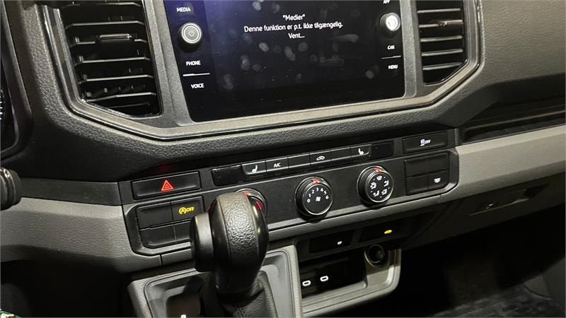 MAN TGE 177HK MAN TGE med Box kasse og 750kg Z-lift - Furgón: foto 5 MAN TGE 177HK MAN TGE med Box kasse og 750kg Z-lift - Furgón: foto 5