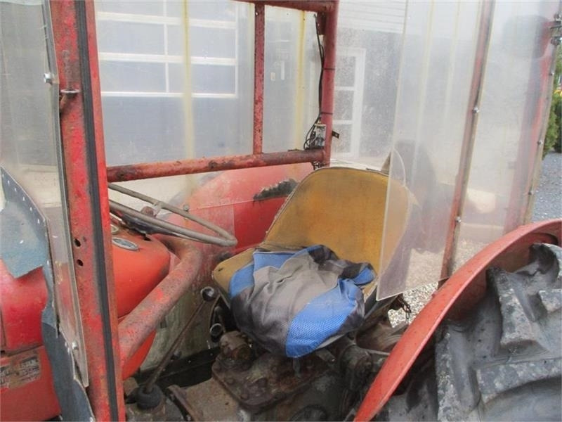 Massey Ferguson 65 Diesel traktor - Tractor: foto 5 Massey Ferguson 65 Diesel traktor - Tractor: foto 5