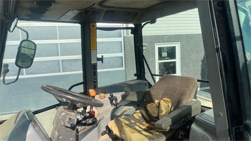 New Holland 5640 SL Dualpower - Tractor: foto 5 New Holland 5640 SL Dualpower - Tractor: foto 5