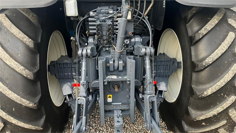 New Holland 8970 Velholdt super stærk traktor - Tractor: foto 2 New Holland 8970 Velholdt super stærk traktor - Tractor: foto 2