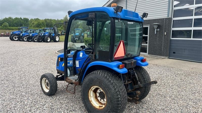 New Holland TC35DA - Tractor: foto 3 New Holland TC35DA - Tractor: foto 3