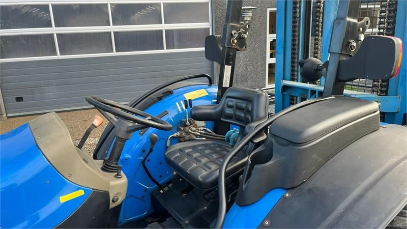 New Holland TN55D Med Byggelift - Tractor: foto 5 New Holland TN55D Med Byggelift - Tractor: foto 5