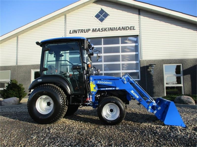 Solis 26 HST Med kabine, Turf hjul og frontlæsser. - Tractor: foto 4 Solis 26 HST Med kabine, Turf hjul og frontlæsser. - Tractor: foto 4