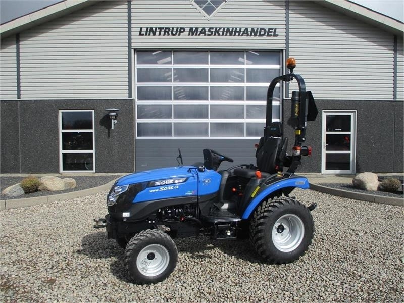 Solis H26 HST Garden Pro Dæk - Tractor municipal: foto 1 Solis H26 HST Garden Pro Dæk - Tractor municipal: foto 1