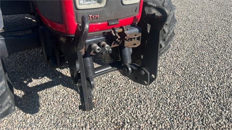 Valtra T171 Frontlift og fuld affjedring - Tractor: foto 5 Valtra T171 Frontlift og fuld affjedring - Tractor: foto 5