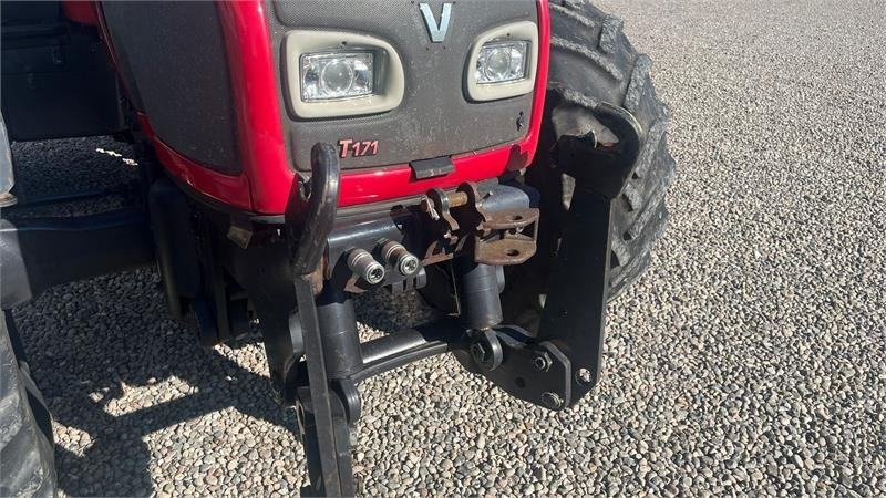 Valtra T171 Frontlift og fuld affjedring - Tractor: foto 5 Valtra T171 Frontlift og fuld affjedring - Tractor: foto 5