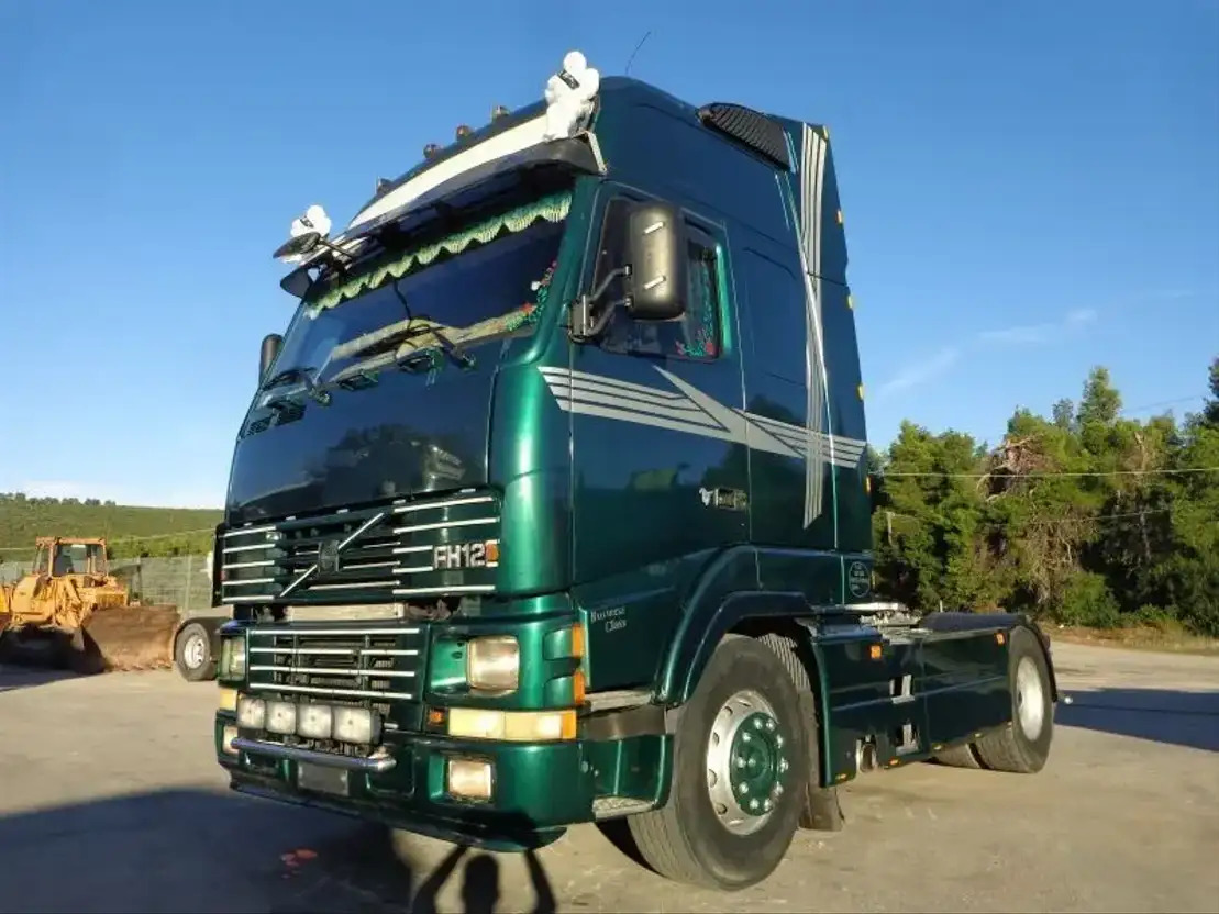 Volvo FH 12.420 Volvo FH12.420 4X2 - Cabeza tractora: foto 1 Volvo FH 12.420 Volvo FH12.420 4X2 - Cabeza tractora: foto 1
