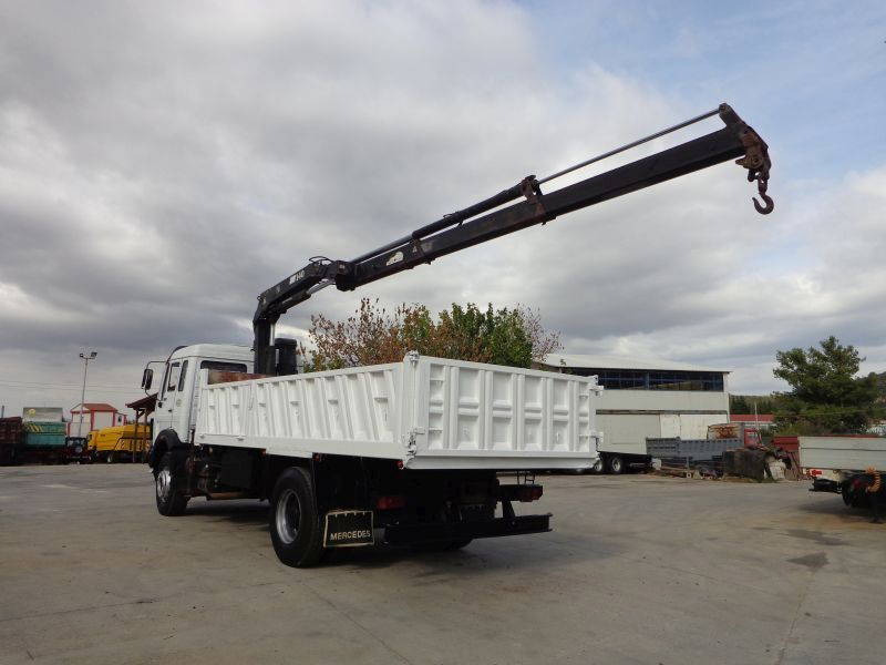 Mercedes-Benz NG 1933 V8 Mercedes Benz 19334X2 Kipper AND Crane - Camión volquete: foto 4 Mercedes-Benz NG 1933 V8 Mercedes Benz 19334X2 Kipper AND Crane - Camión volquete: foto 4