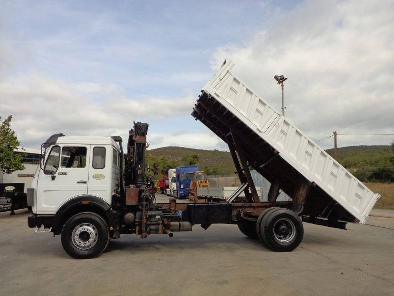 Mercedes-Benz NG 1933 V8 Mercedes Benz 19334X2 Kipper AND Crane - Camión volquete: foto 3 Mercedes-Benz NG 1933 V8 Mercedes Benz 19334X2 Kipper AND Crane - Camión volquete: foto 3