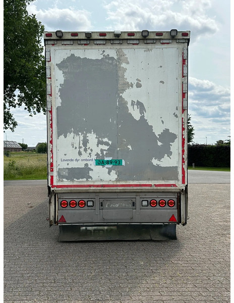 Berdex NO BERDEX HMK 4 stock livestock trailer SPF - Semirremolque transporte de ganado: foto 5 Berdex NO BERDEX HMK 4 stock livestock trailer SPF - Semirremolque transporte de ganado: foto 5