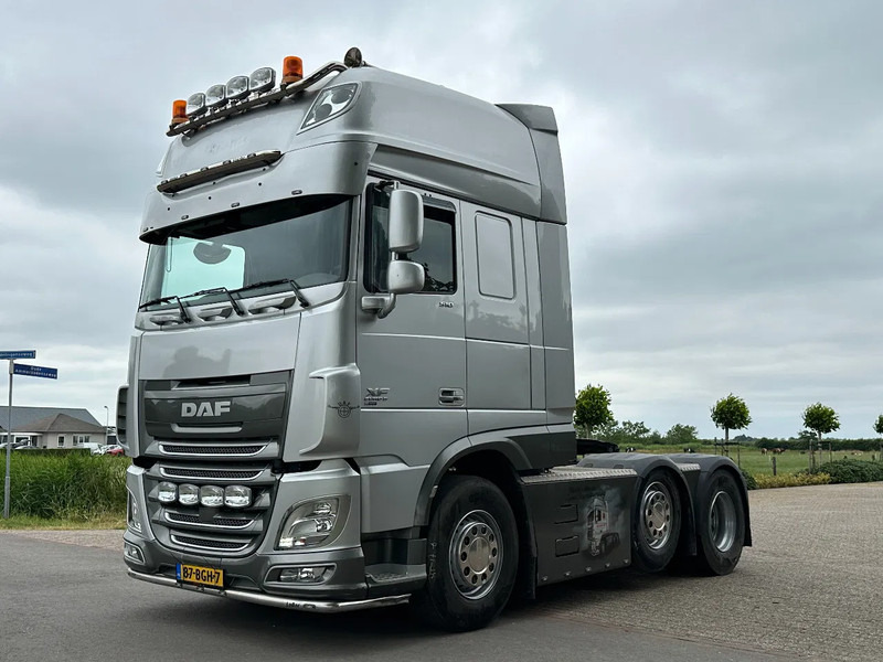 DAF XF 510 FULL OPTIONS SHOW TRUCK!! ONLY 277tKM!! - Cabeza tractora: foto 3 DAF XF 510 FULL OPTIONS SHOW TRUCK!! ONLY 277tKM!! - Cabeza tractora: foto 3