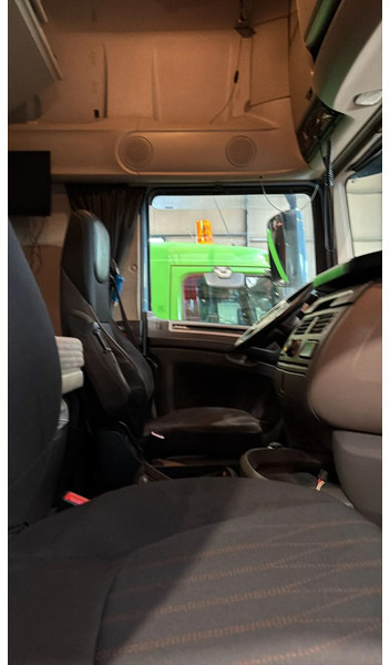 DAF XF 530 FTN CRANE/GRUE/KRAN FASSI 54 TM!! - Cabeza tractora: foto 5 DAF XF 530 FTN CRANE/GRUE/KRAN FASSI 54 TM!! - Cabeza tractora: foto 5