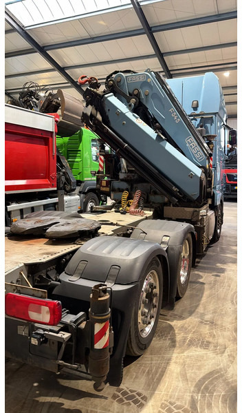 DAF XF 530 FTN CRANE/GRUE/KRAN FASSI 54 TM!! - Cabeza tractora: foto 3 DAF XF 530 FTN CRANE/GRUE/KRAN FASSI 54 TM!! - Cabeza tractora: foto 3