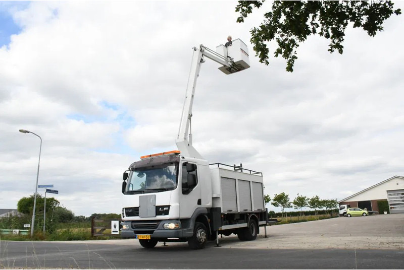 DAF LF 45.160 ARBEITSBUHNE/SKYWORKER/HOOGWERKER!!EURO4!! CUSTERS!! - Camión: foto 5 DAF LF 45.160 ARBEITSBUHNE/SKYWORKER/HOOGWERKER!!EURO4!! CUSTERS!! - Camión: foto 5