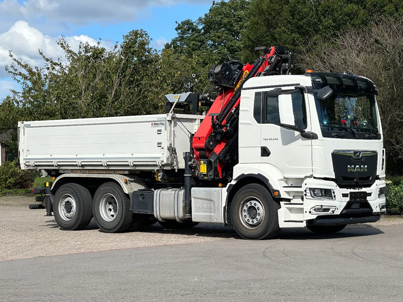 MAN TGS 26.430 2022!EURO6!! 6x2!! PALFINGER 23tm+JIB+LIER/WINCH!!DREISEITEN KIPPER/BORDMATIC!!9tkm - Camión volquete, Camión grúa: foto 4 MAN TGS 26.430 2022!EURO6!! 6x2!! PALFINGER 23tm+JIB+LIER/WINCH!!DREISEITEN KIPPER/BORDMATIC!!9tkm - Camión volquete, Camión grúa: foto 4