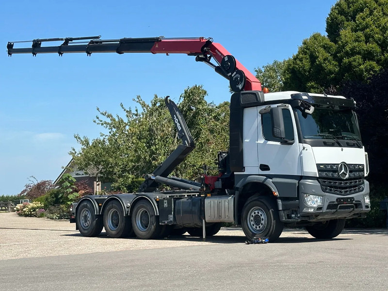 Mercedes-Benz Arocs 3251 8x4 TRIPLE!!28TM KRAAN/HAAK!!EURO6!!TOP! ZERO EMISSIE 2030!! - Camión multibasculante, Camión grúa: foto 1 Mercedes-Benz Arocs 3251 8x4 TRIPLE!!28TM KRAAN/HAAK!!EURO6!!TOP! ZERO EMISSIE 2030!! - Camión multibasculante, Camión grúa: foto 1