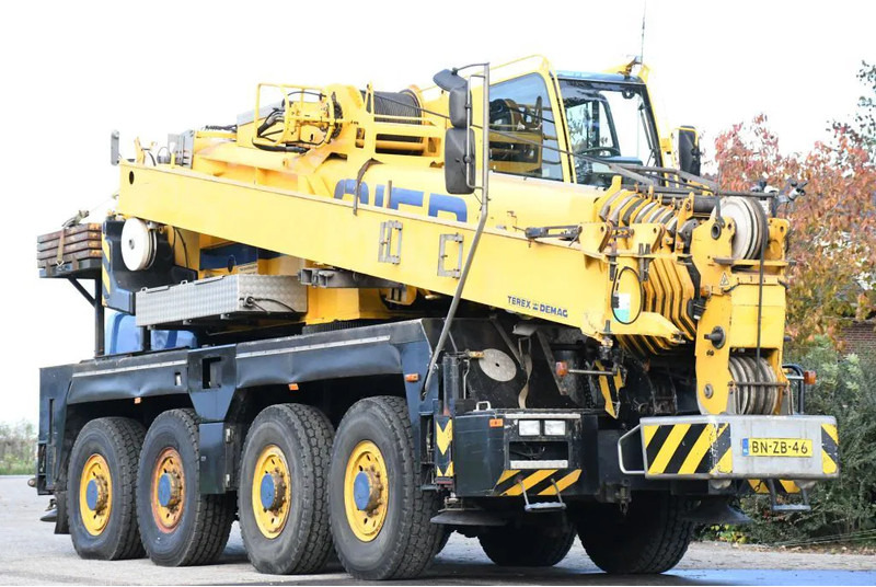 Terex-Demag AC60 CITY CLASS! Double cab!!8X8!! - Grúa todo terreno: foto 1 Terex-Demag AC60 CITY CLASS! Double cab!!8X8!! - Grúa todo terreno: foto 1
