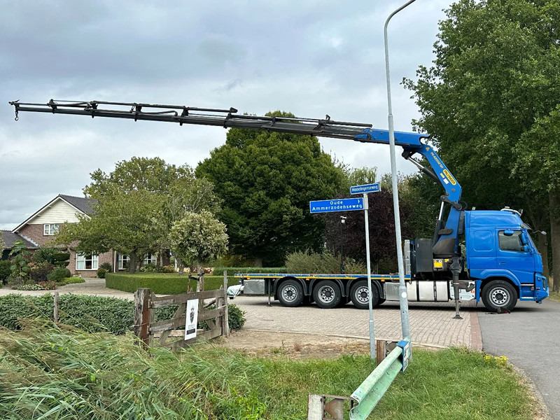 Volvo FM 430!8x2!!KRAAN/CRANE/GRUE/ PALFINGER 42TM!! RADIO REMOTE!! EURO 6!!TOP! - Camión grúa: foto 4 Volvo FM 430!8x2!!KRAAN/CRANE/GRUE/ PALFINGER 42TM!! RADIO REMOTE!! EURO 6!!TOP! - Camión grúa: foto 4