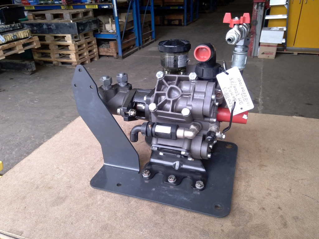 Bomag BM2000-75 - - Bomba hidráulica para Maquinaria de construcción: foto 1 Bomag BM2000-75 - - Bomba hidráulica para Maquinaria de construcción: foto 1