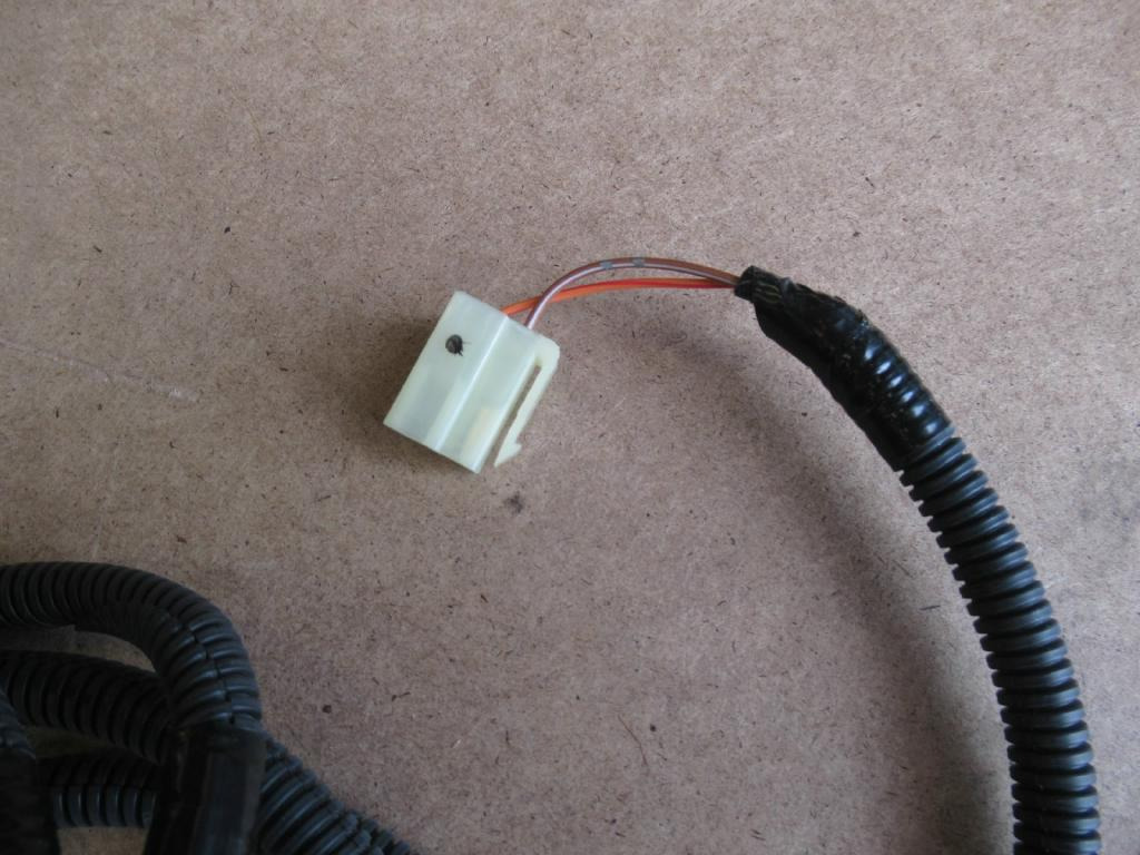 CNH KAR1434 - - Cables/ Alambres para Maquinaria de construcción: foto 3 CNH KAR1434 - - Cables/ Alambres para Maquinaria de construcción: foto 3