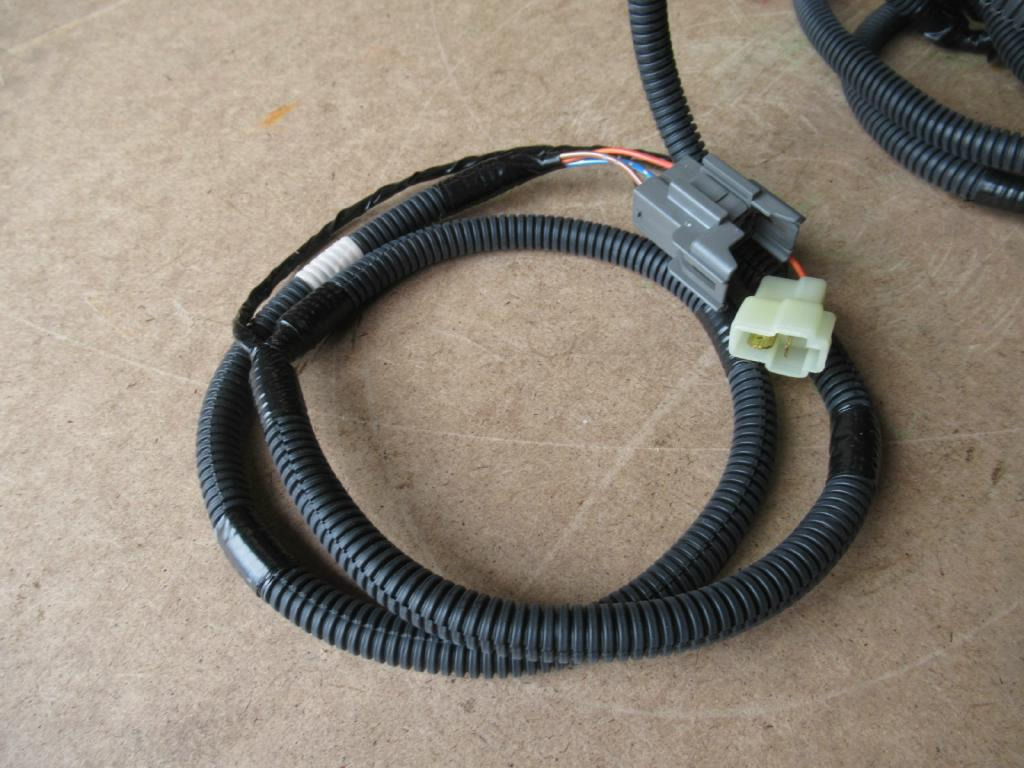 CNH KAR1434 - - Cables/ Alambres para Maquinaria de construcción: foto 2 CNH KAR1434 - - Cables/ Alambres para Maquinaria de construcción: foto 2