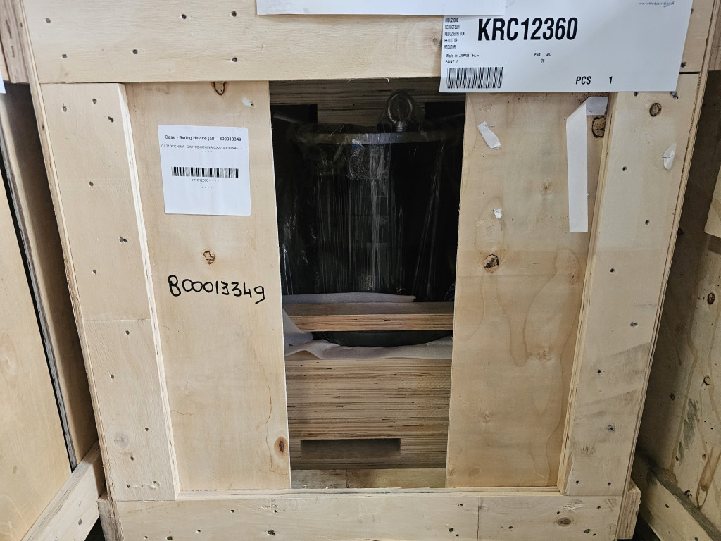 Case KRC12360 - KRC10650 - Reductor de giro para Maquinaria de construcción: foto 2 Case KRC12360 - KRC10650 - Reductor de giro para Maquinaria de construcción: foto 2