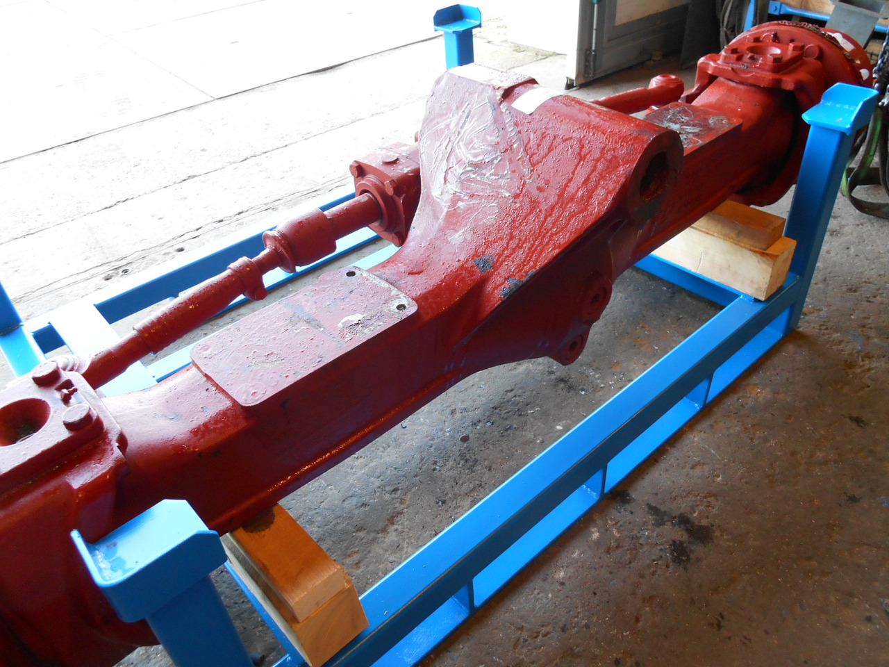 Doosan 1001040123 - 4472074052 - Eje delantero para Maquinaria de construcción: foto 3 Doosan 1001040123 - 4472074052 - Eje delantero para Maquinaria de construcción: foto 3