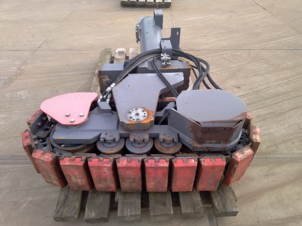 Dynapac PL1000F - - Piezas del tren de rodaje para Maquinaria de construcción: foto 2 Dynapac PL1000F - - Piezas del tren de rodaje para Maquinaria de construcción: foto 2