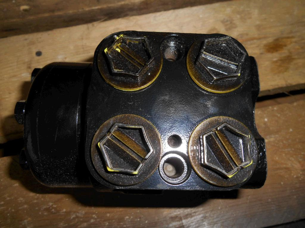 Fiat Hitachi 71484944 - 1166393 - Motor hidráulico para Maquinaria de construcción: foto 4 Fiat Hitachi 71484944 - 1166393 - Motor hidráulico para Maquinaria de construcción: foto 4