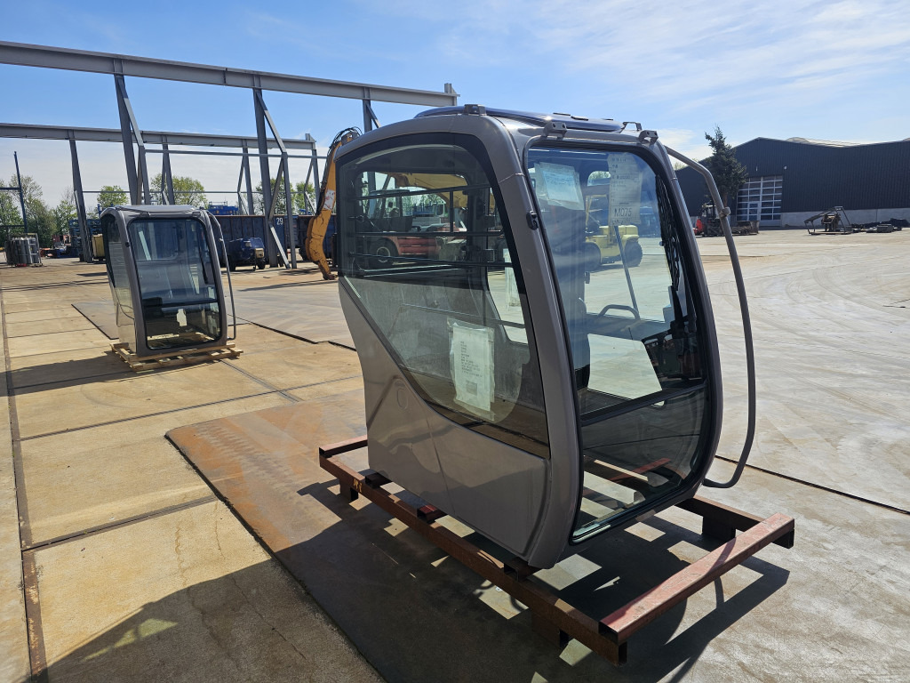 Hitachi ZX-1 Short Swing - 4459509 - Cabina para Maquinaria de construcción: foto 3 Hitachi ZX-1 Short Swing - 4459509 - Cabina para Maquinaria de construcción: foto 3