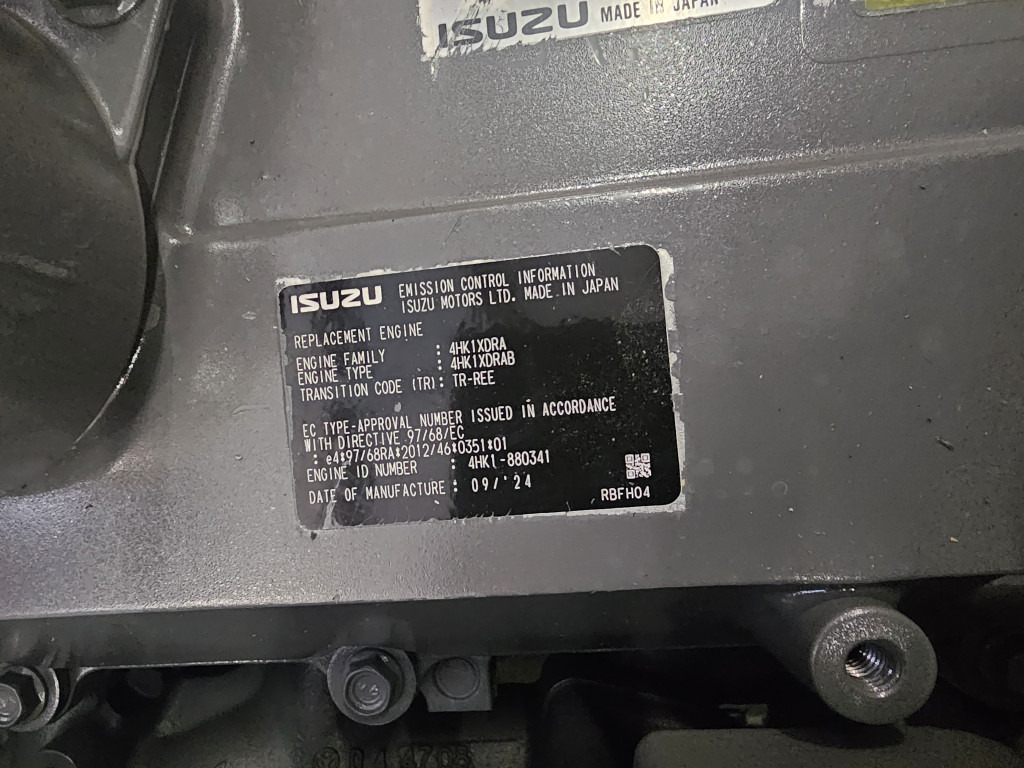 Isuzu 4HK1XDRAB KRH21110 - KRH25031 - Motor para Maquinaria de construcción: foto 2 Isuzu 4HK1XDRAB KRH21110 - KRH25031 - Motor para Maquinaria de construcción: foto 2