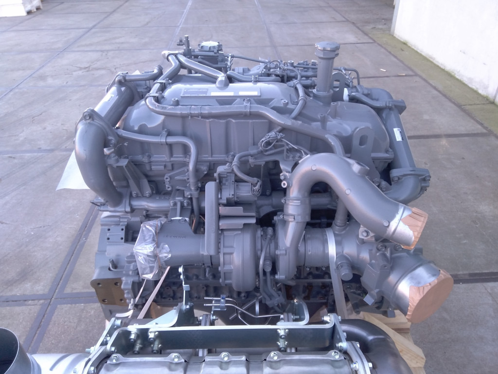 Isuzu 6UZ1XBSS-01 - KTH17320 - Motor para Maquinaria de construcción: foto 3 Isuzu 6UZ1XBSS-01 - KTH17320 - Motor para Maquinaria de construcción: foto 3