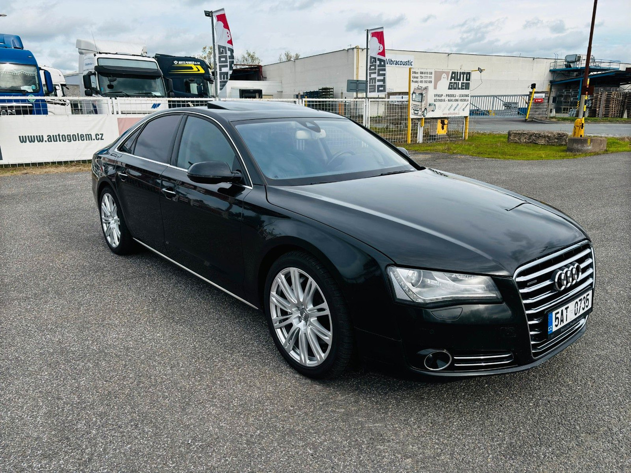 Audi A8 4.2 TDI quattro - Sedan: foto 3 Audi A8 4.2 TDI quattro - Sedan: foto 3