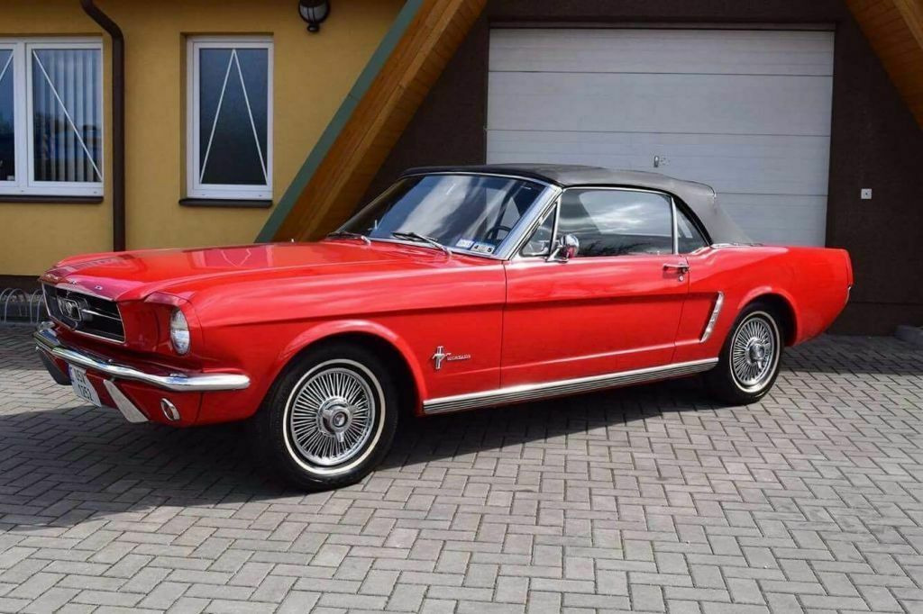 Ford Mustang Cabriolet - Coche: foto 2 Ford Mustang Cabriolet - Coche: foto 2