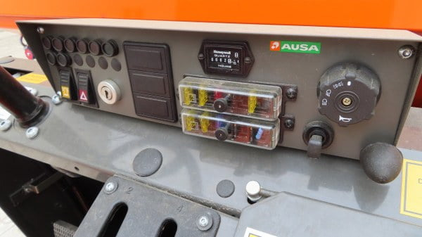 Leasing de Ausa D150RM Ausa D150RM: foto 9 Leasing de Ausa D150RM Ausa D150RM: foto 9