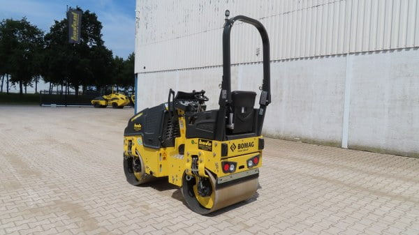 Bomag BW 80 AD-5 - Apisonadora de asfalto: foto 4 Bomag BW 80 AD-5 - Apisonadora de asfalto: foto 4