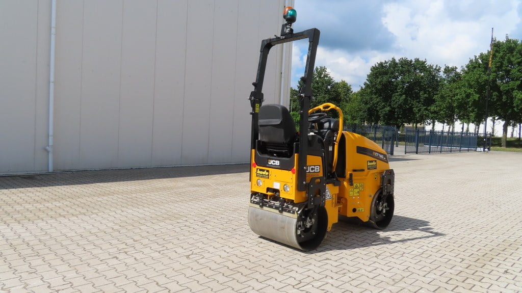 JCB CT 160-80 - Apisonadora de asfalto: foto 2 JCB CT 160-80 - Apisonadora de asfalto: foto 2