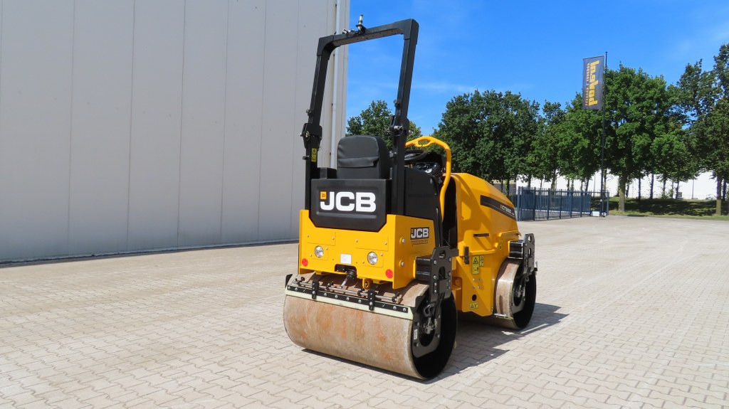 JCB CT 260-120 - Apisonadora de asfalto: foto 2 JCB CT 260-120 - Apisonadora de asfalto: foto 2