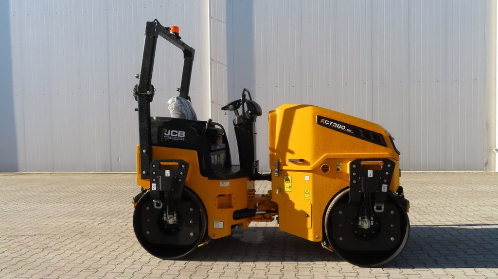 JCB CT380-130 - Apisonadora de asfalto: foto 1 JCB CT380-130 - Apisonadora de asfalto: foto 1