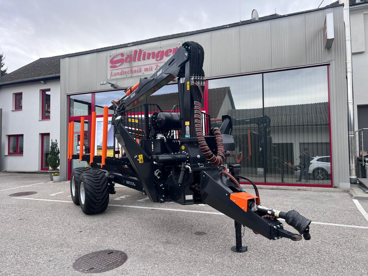 BMF BMF 10T2 mit BMF 850 HP Kran - Remolque forestal: foto 3 BMF BMF 10T2 mit BMF 850 HP Kran - Remolque forestal: foto 3