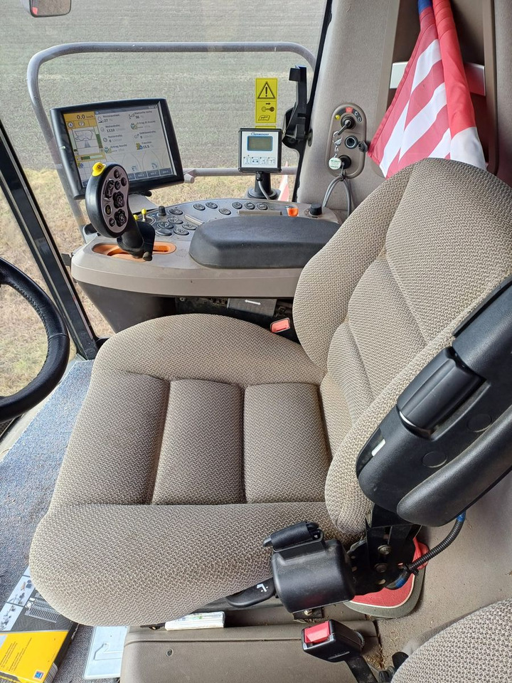 Cosechadora de granos Case IH Axial-Flow 7240: foto 8