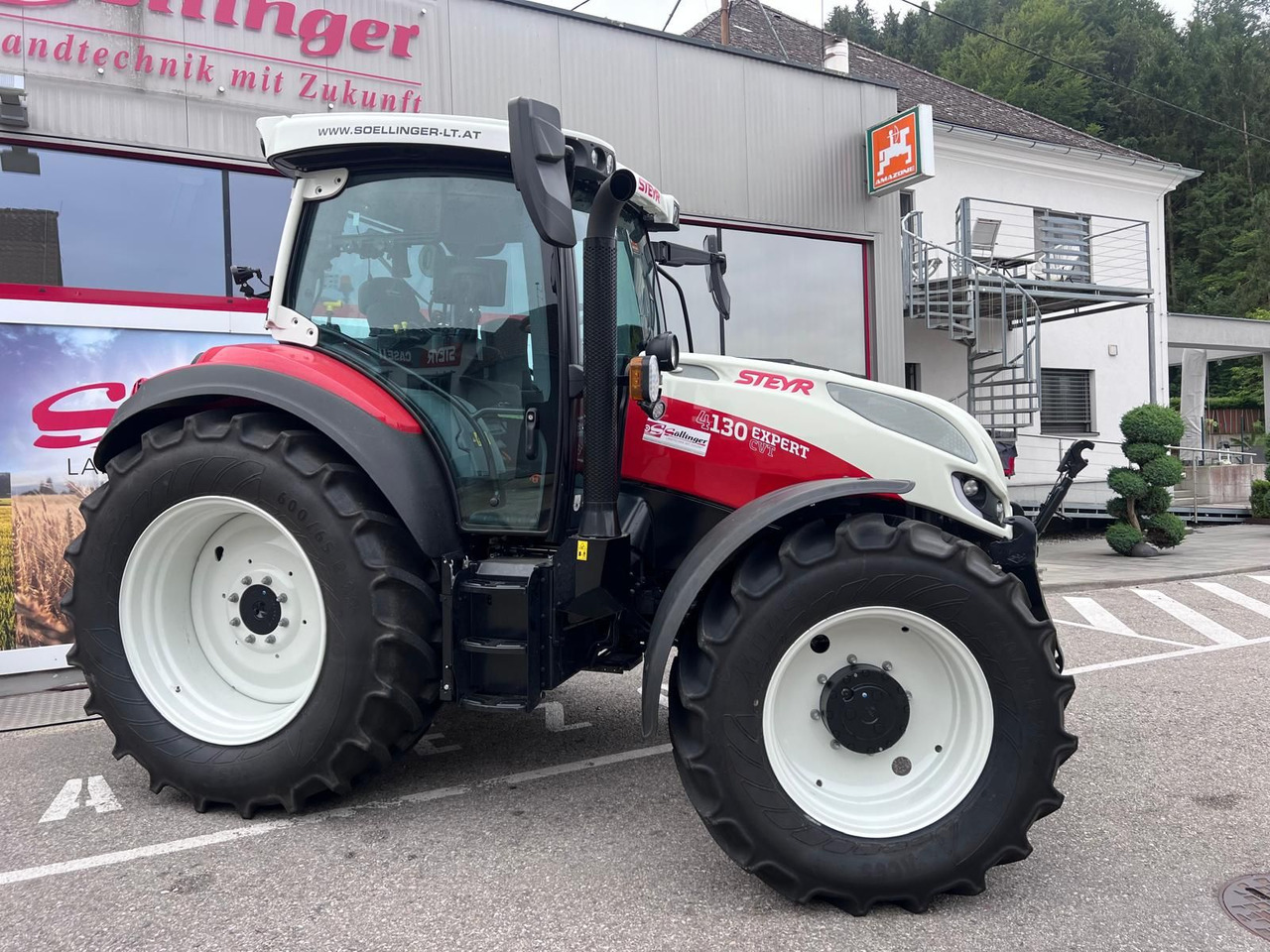 Steyr 4130 Expert CVT - Tractor: foto 4 Steyr 4130 Expert CVT - Tractor: foto 4