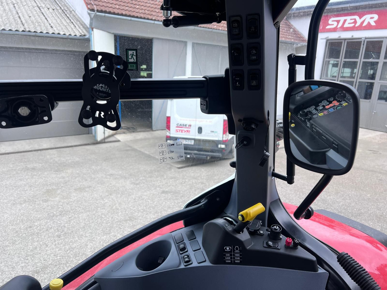 Leasing de Steyr 4130 Expert CVT  Steyr 4130 Expert CVT: foto 7