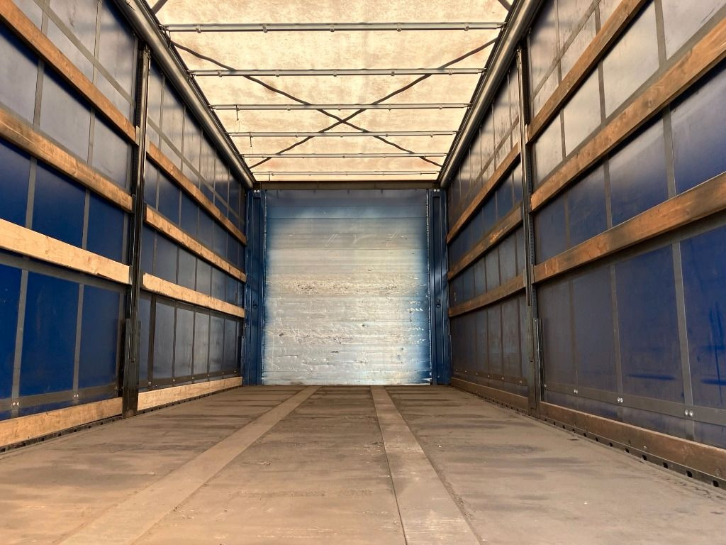 Kögel Wechselbrücke Plane - Toldo carrocería: foto 5 Kögel Wechselbrücke Plane - Toldo carrocería: foto 5