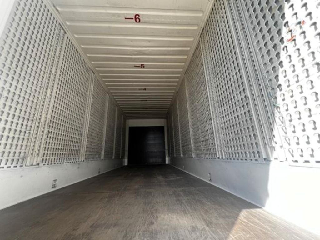 Krone Heck-Portaltüren - Caja cerrada: foto 5 Krone Heck-Portaltüren - Caja cerrada: foto 5