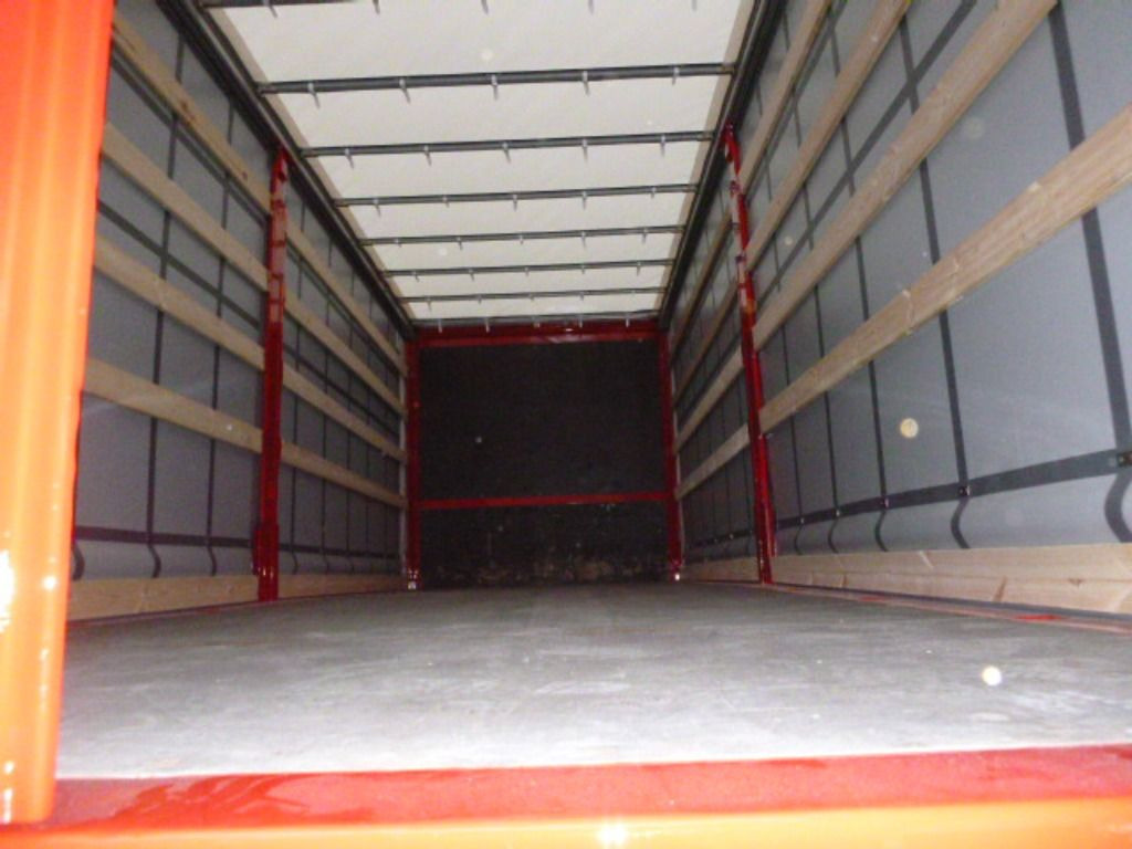 Krone Heck mit Portaltüren - Toldo carrocería: foto 5 Krone Heck mit Portaltüren - Toldo carrocería: foto 5