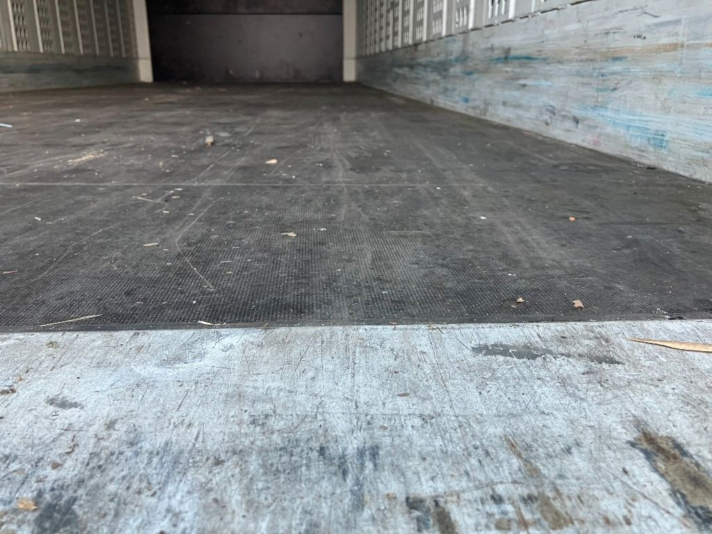 Caja cerrada Krone Wechselbrücke Koffer: foto 10
