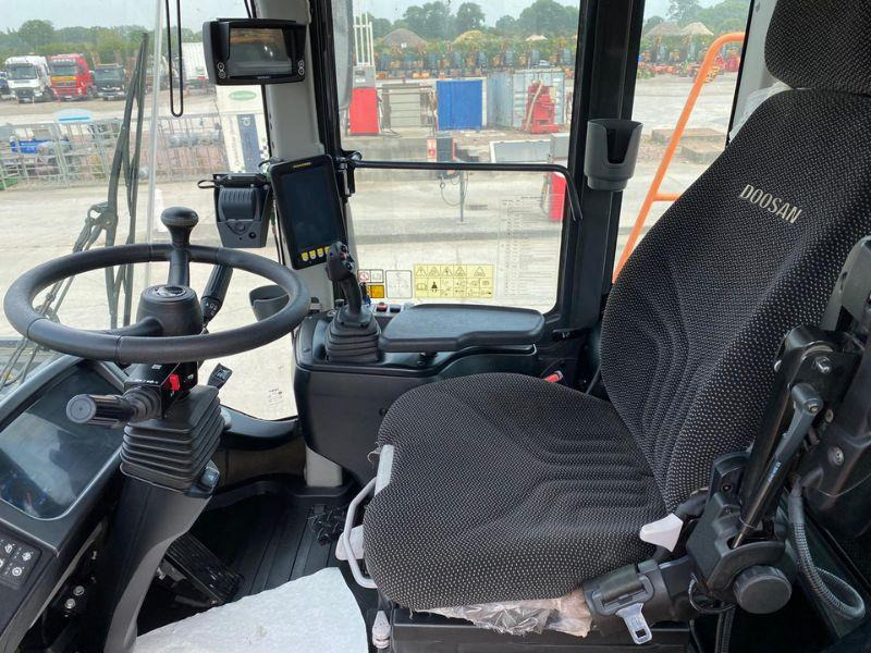 Doosan DL450 - Cargadora de ruedas: foto 5 Doosan DL450 - Cargadora de ruedas: foto 5